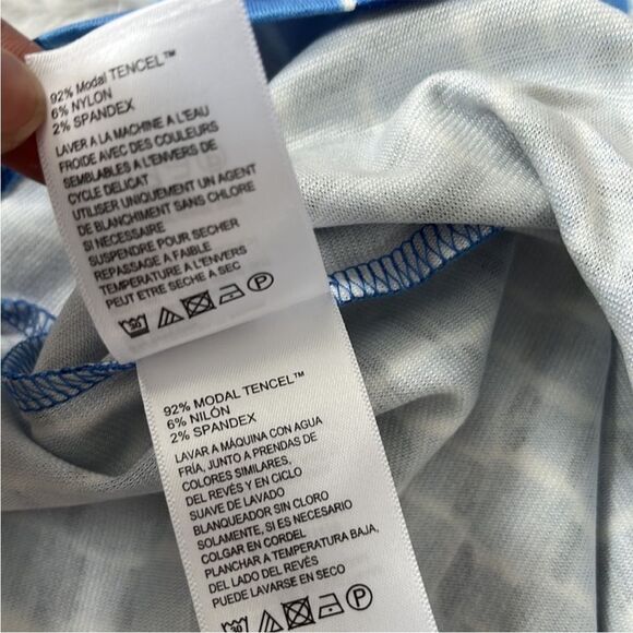 Tommy Bahama Darcy Geo Waves Dress. S - Picture 5 of 10